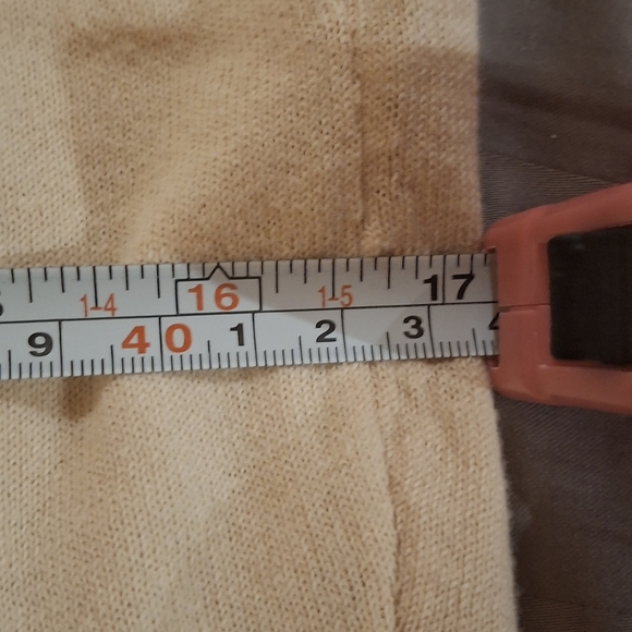 Me369 Women's Graphic Tee - Red and White - Picture 7 of 9